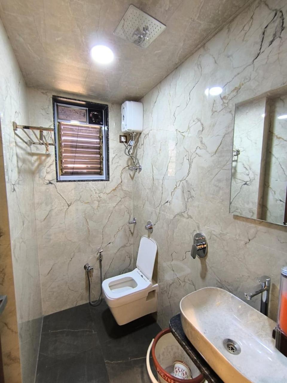Sharan Residency Hotel Navi Mumbai Exterior photo