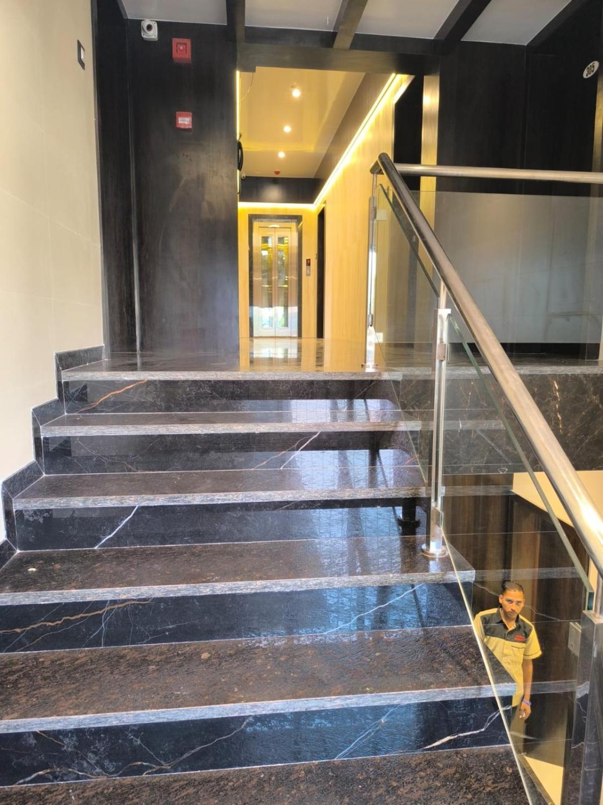 Sharan Residency Hotel Navi Mumbai Exterior photo